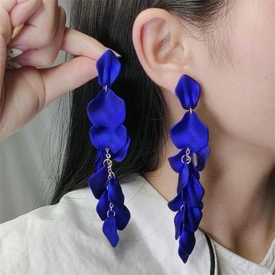 New Long Exaggerated Hanging Earrings for Women Red Blue Color Petals Pendants Female Dangle Earrings Pendientes Mujer