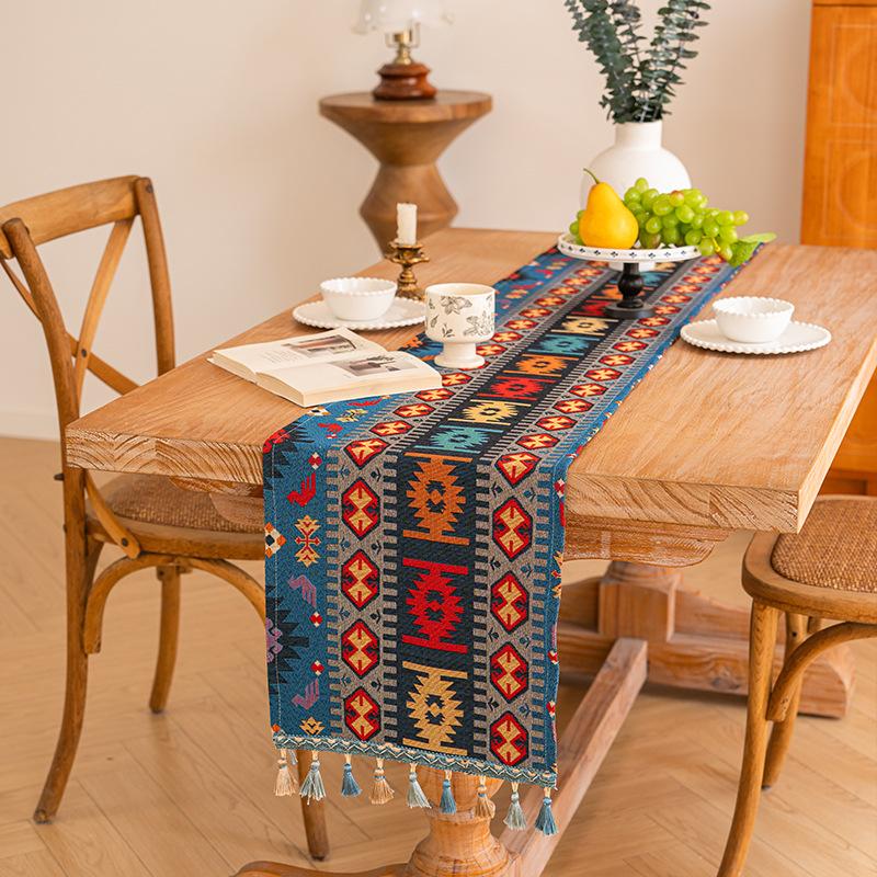Bohemian Table Runner American Retro Polycotton Jacquard Tablecloth, Long Rectangular Farmhouse Dining Table Decor Bohemian Coffee Table Cover
