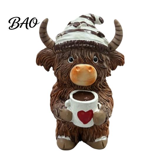 Rustic Farmhouse Living Room Decor Highland Cow Figurine, Resin Coffee Statue for Home Decor, Artistic Small Statues Country Style Tabletop