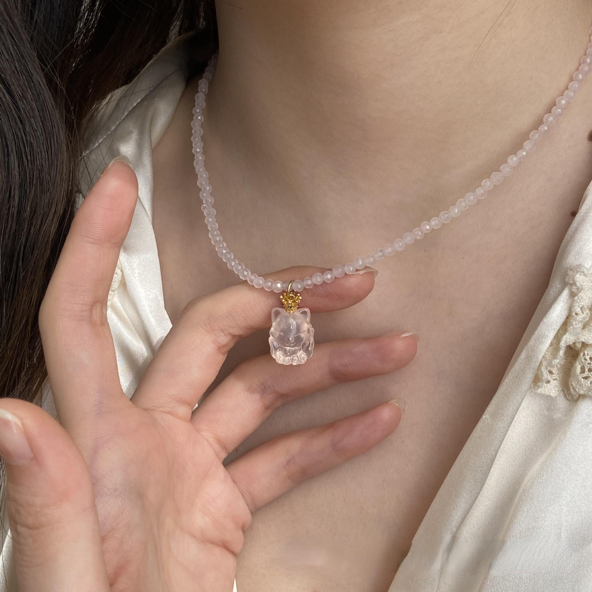 

Ожерелье из розового кристалла с девятью хвостами лисы