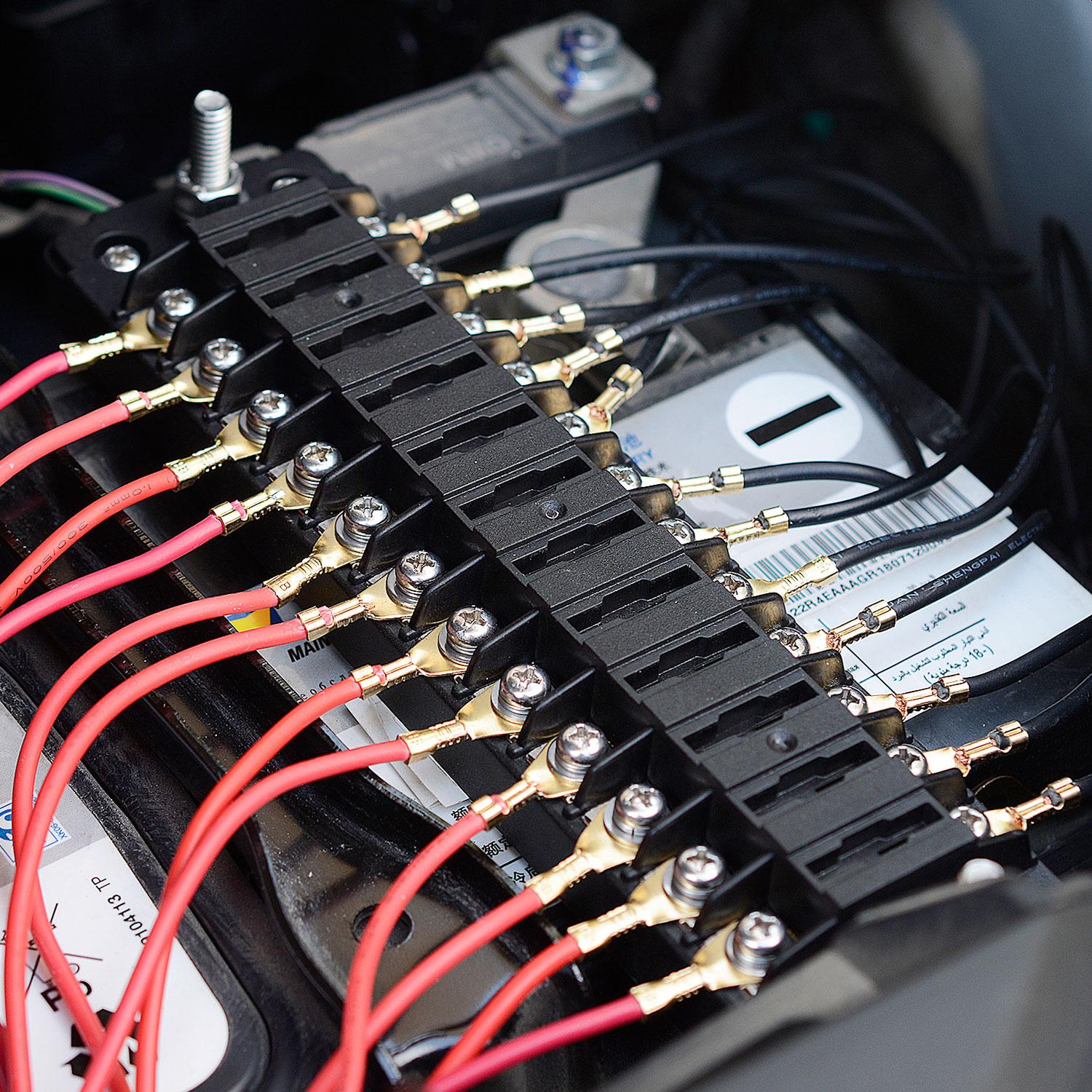 Распределение мощности автомобиля держатель предохранителя лезвие коробка блок панель — фото 20