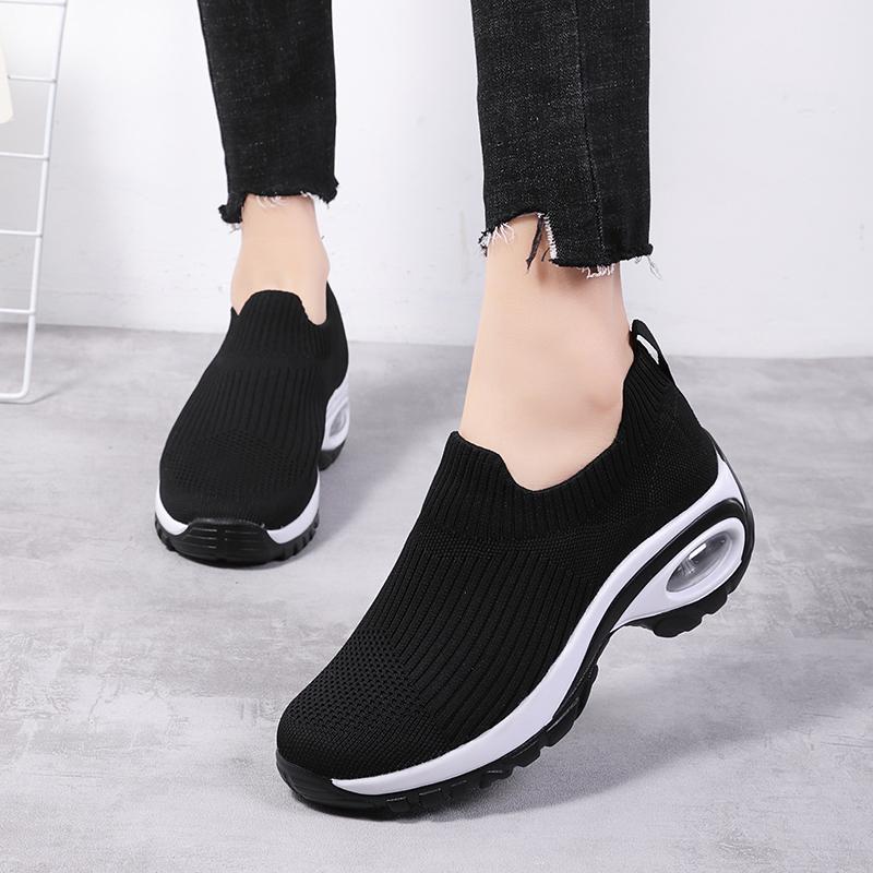 Leisure Sports Shoes Women's Safety Breathable New Sweater Shoes Running Super Mesh Breathable Vulcanized Shoes Women's Shoes