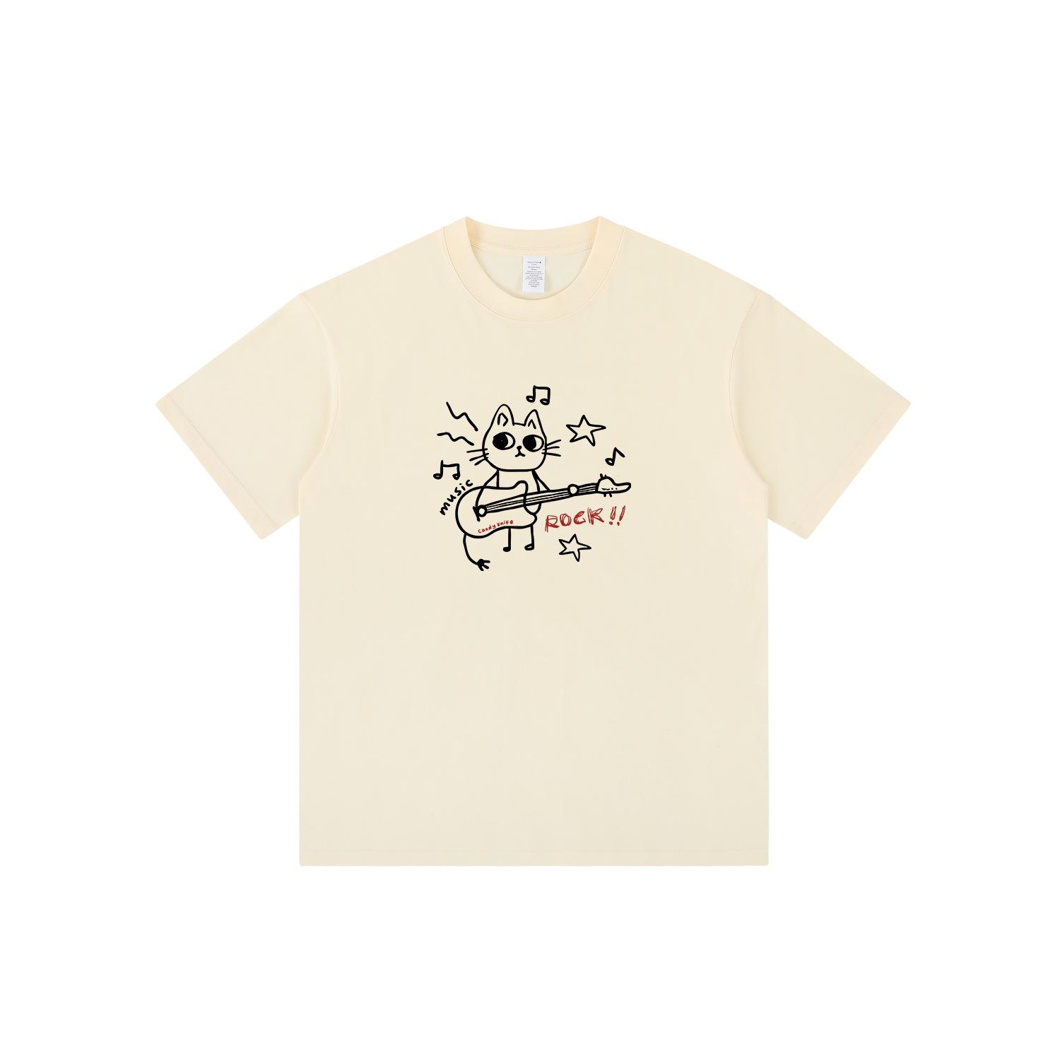 

Футболка свободного кроя с коротким рукавом и круглым вырезом с принтом кота-фанки-рок-басиста M бежевый
