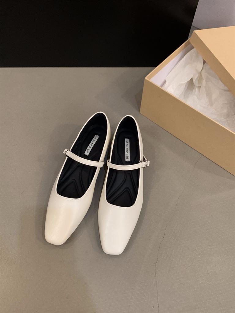 Stiprus kulnas sidabriniai Mary Jane vieno batelio moteriški batai 2025 nauji pavasario ir rudens kvadratinė nosis prancūziški pavasariniai su sijonu vakariniai batai