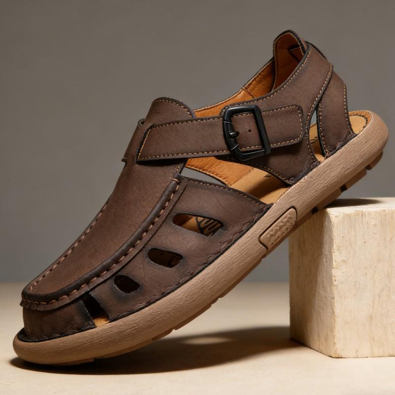 Men's Breathable Lightweight Summer Beach Sandals: Large Size, Fashionable, and Outdoor-Ready.