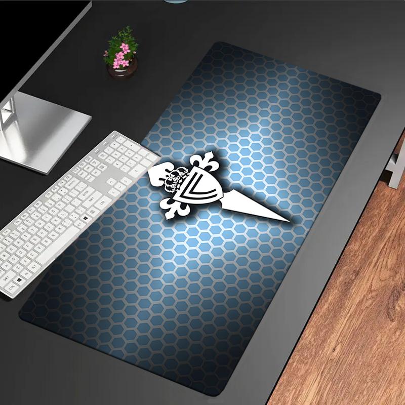 Celta Vigo Crest Glowing Mouse Pad, Rubber Base, Mouse Pad for Gamers and Office Use, Gaming Desk , Easy To Clean Mat Christmas fan gifts