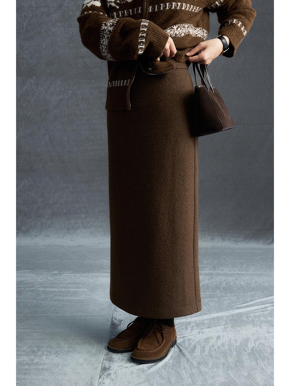 

Shi Jian Gospel: Elegant Loop Wool Midi Skirt—Stylish, Crisp & Straight Winter Design Large