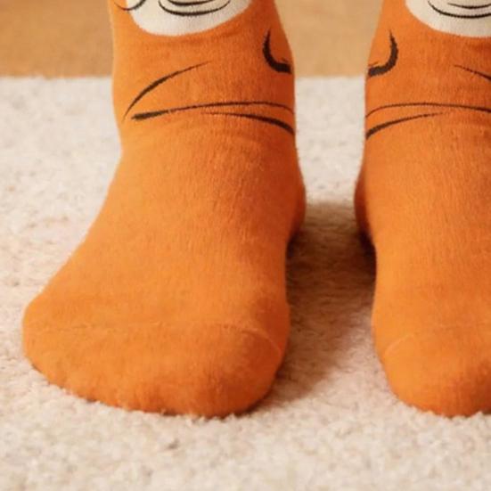 1 Pair Funny Expression Socks Autumn Winter Moisture Wicking Breathable Mid-calf Socks Men Women Stretch Sports Casual Crew Socks