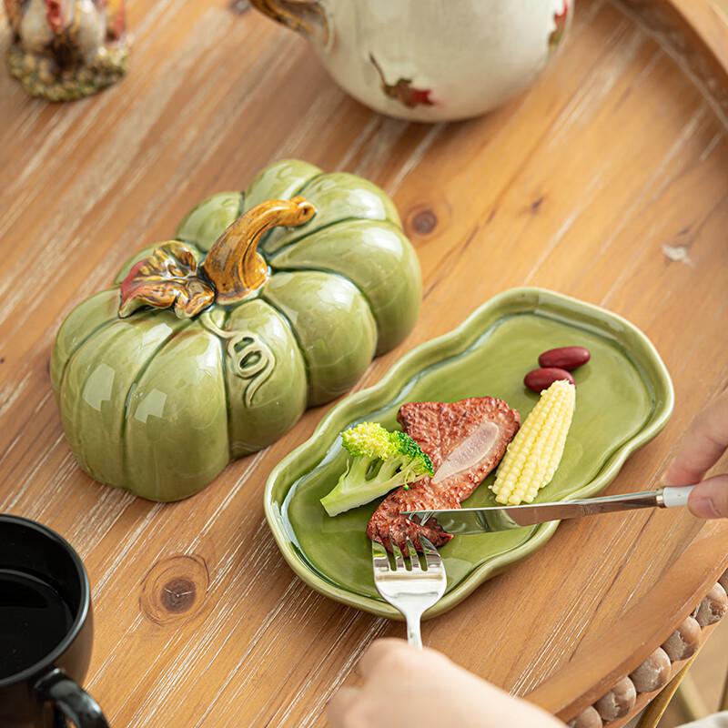 Su-style Green Ceramic Pumpkin Dish for Bread, Cake, Snacks, and Candy