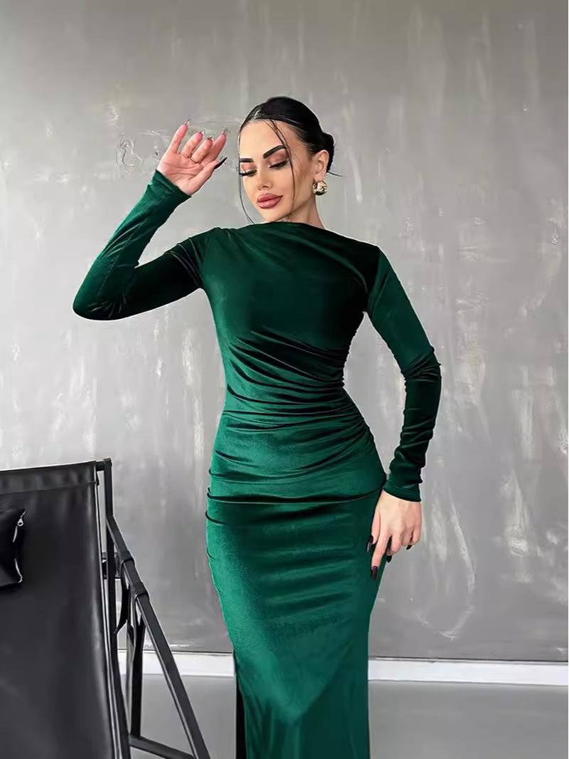

Женское облегающее платье с длинным рукавом и плиссировкой, однотонное, с круглым вырезом, Осень/Зима 2024. Large зелёный