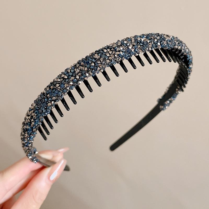 Bentiță elegantă de catifea cu strasuri, cu dinți, antiderapantă și elastic de păr pentru femei