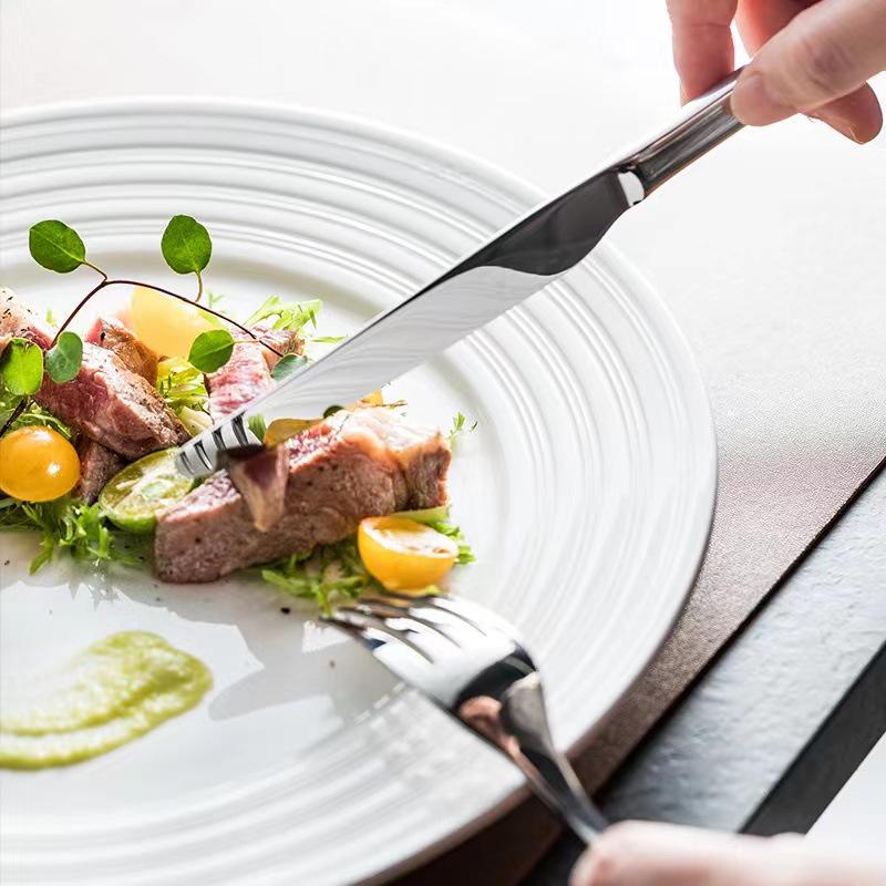 304 Stainless Steel Western Tableware Set: Thick Knife, Fork, Spoon, Dessert Spoon for High-End Restaurants and Luxury Hotels.