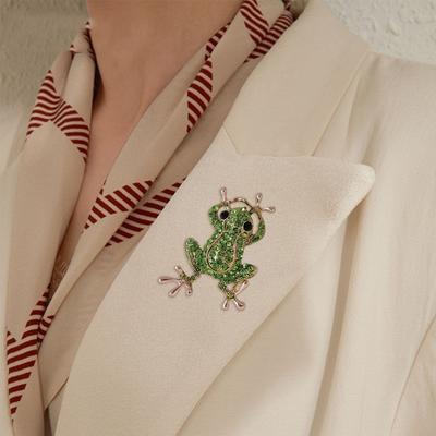 Unisex Brooch Frog Shape Alloy Rhinestone Decor Anti-slip Bag Coat Collar Hat Scarf Decoration Clothes Pin Party Prom Garment Jewelry