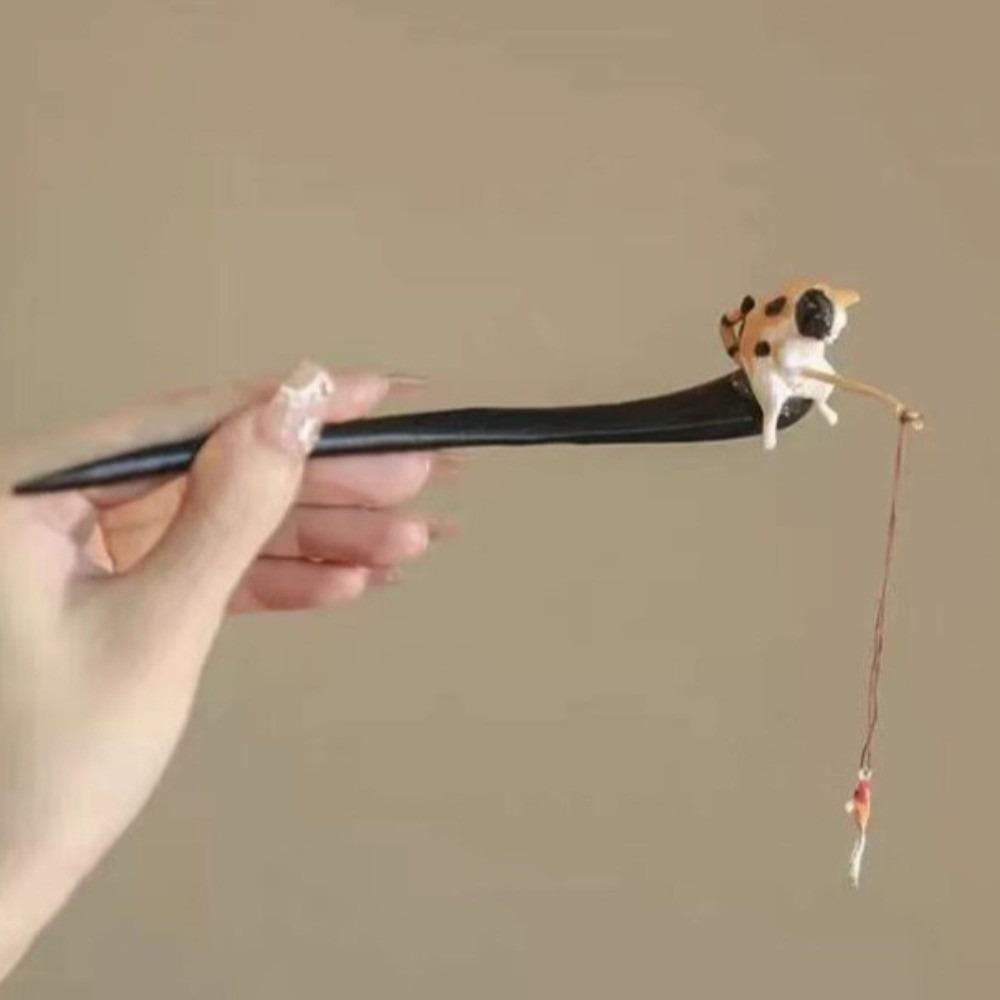

Black Sandalwood Cat Fishing Hair Stick Chinese Style Hanfu Hairpin Wooden Hair Stick Girl різнокольоровий