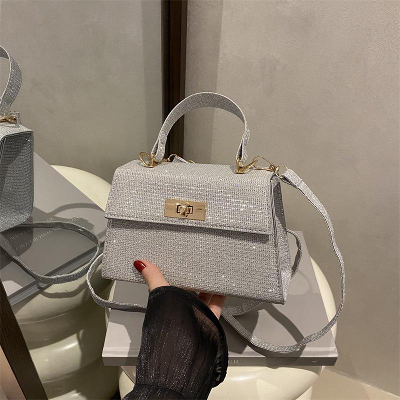 High Texture Handbag Women's 2025 New Trendy Fashion Versatile Shoulder Messenger Bag Retro Small Square Bag