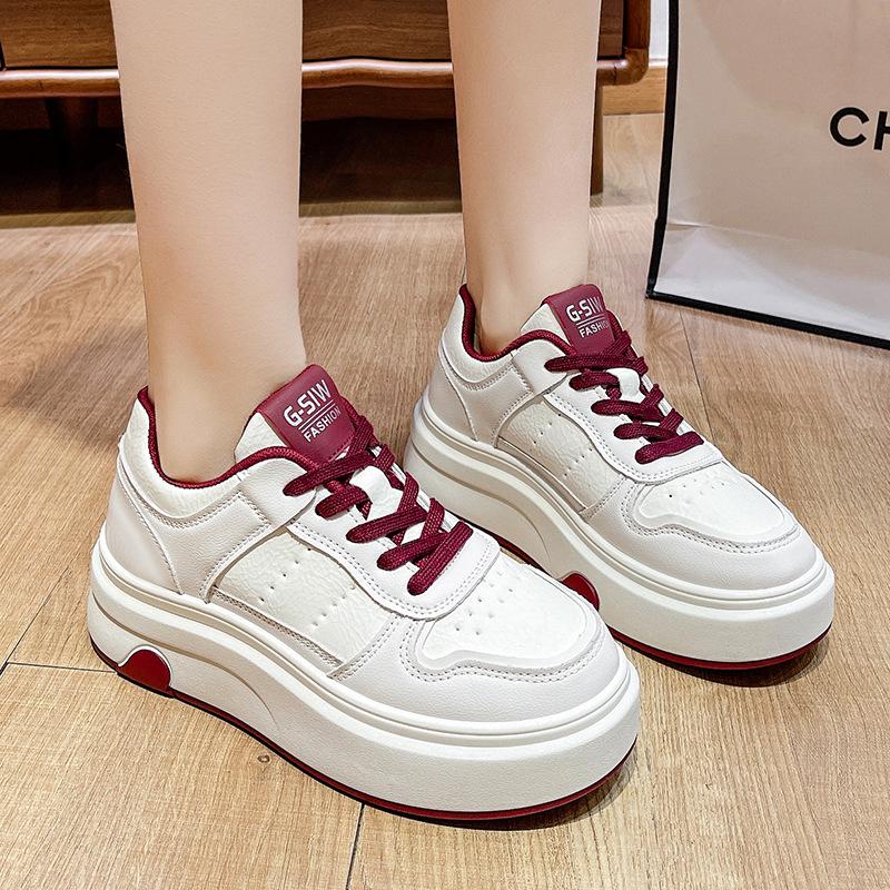 Platform Women's 2026 Spring New Sports and Leisure Shoes Heightening Women's Shoes Lightweight Muffin Board Shoes