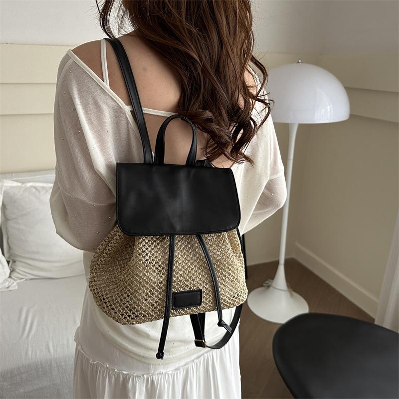 2024 Casual New Fashion Summer Foreign Style Design Straw Weaving Leisure Travel Double Shoulder Small Backpack Bag Women