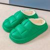 Waterproof cotton slippers for women to wear outside in winter, non-slip petals for indoor home use, warm home, and velvet slippers for men.