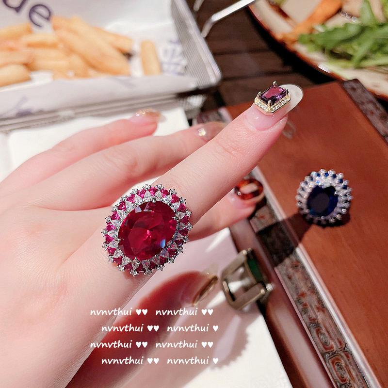 Oil Painting Garnet Red Denier-Shaped Gemstone Ring, 18K Gold-Plated Deep Sea Blue-Green Zircon Ring, Earring Set.