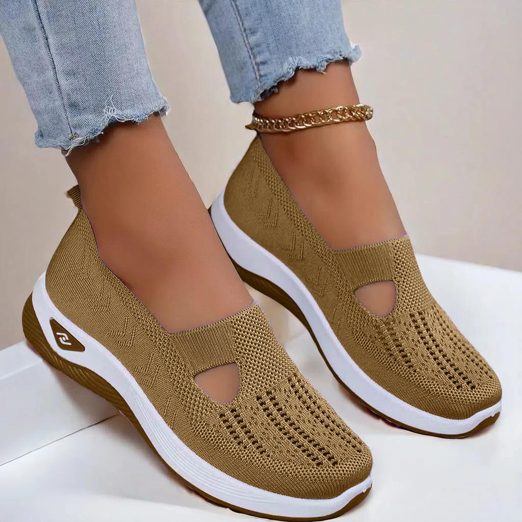 Fashion Soft Sole Knitted Sneakers for Women Breathable Comfort Casual Sports Shoes Woman Lightweight Hollow Out Mesh Flats Summer Shoes