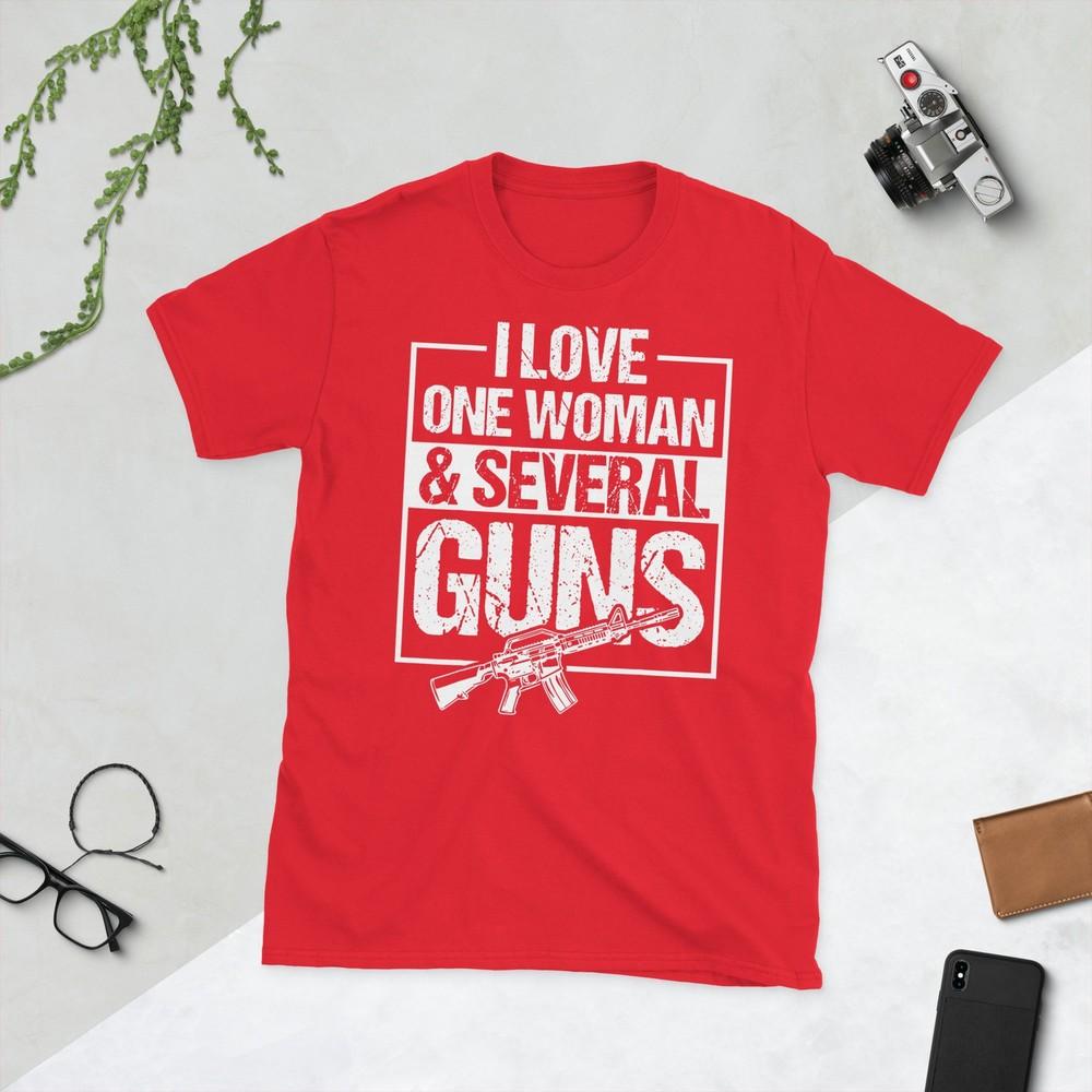 I Love One Unisex Several Guns TShirt S