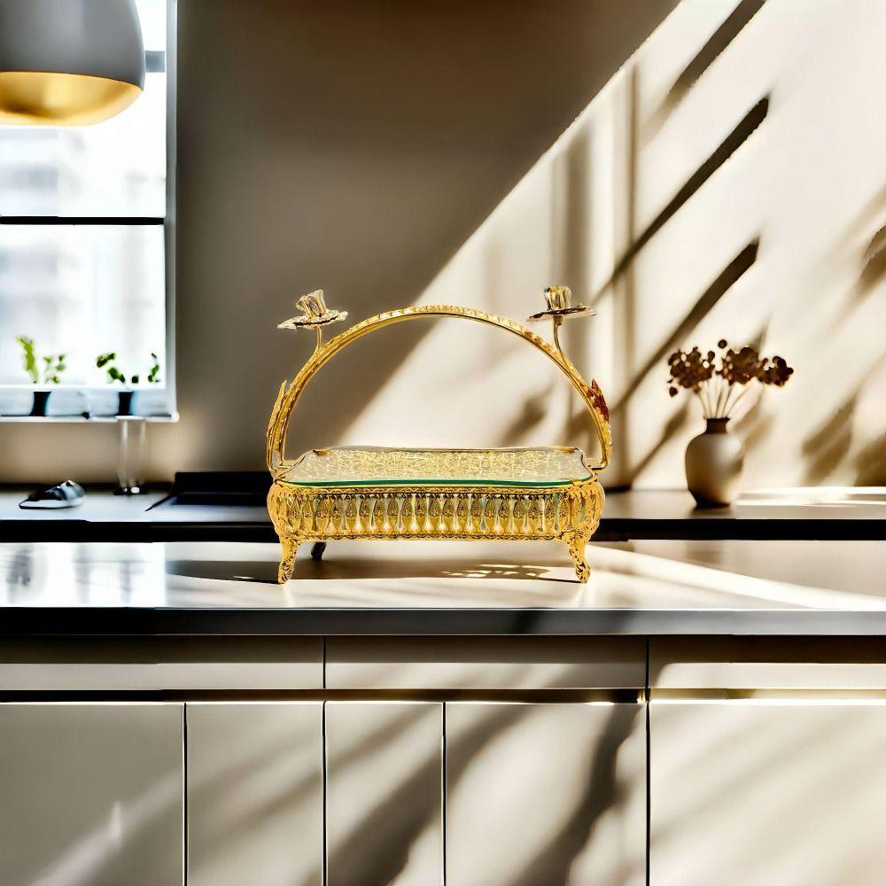 

Retro Fruit Plate Metal Storage Basket Desktop Ornament Pastry Tray Living Room Round