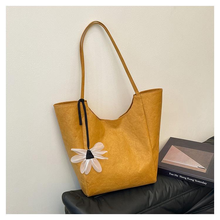 

Canvas New Shoulder Bag Female Student School Bag Fresh Large Capacity Bag Premium Sense Bag