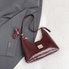 Simple Single Shoulder Underarm Bag Women's High-end Autumn New Fashion Messenger Bag Commuter Texture Small Square Bag