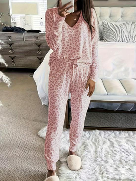 European and American Plus Size V-neck Butterfly Print Long-sleeved Top & Pants Leopard Set.