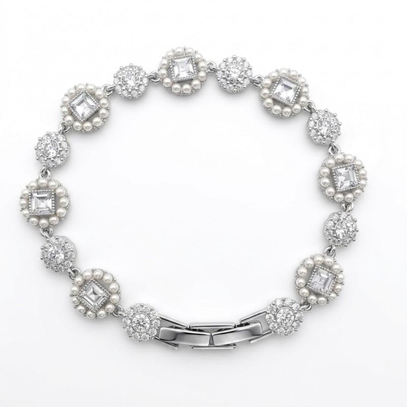 Elegant Minimalist Pearl Zirconia Bracelet Women Silver-Plated Copper Heart Geometric Design 2026 Collection White Gold