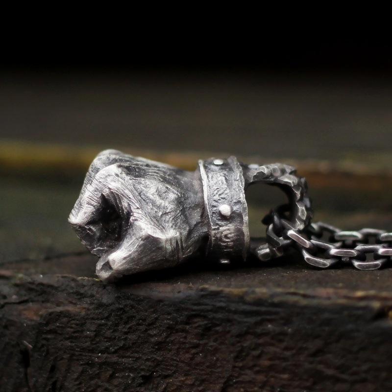 New Brave Fist Power Fist Necklace Punk Rock Hip Hop Fashion
