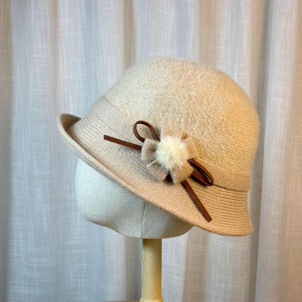 Hat Female Autumn and Winter Pick-up Mink Basin Hat Middle-aged and Elderly Mother Elegant Top Hat Fashion Flower Hairball Fisherman Hat
