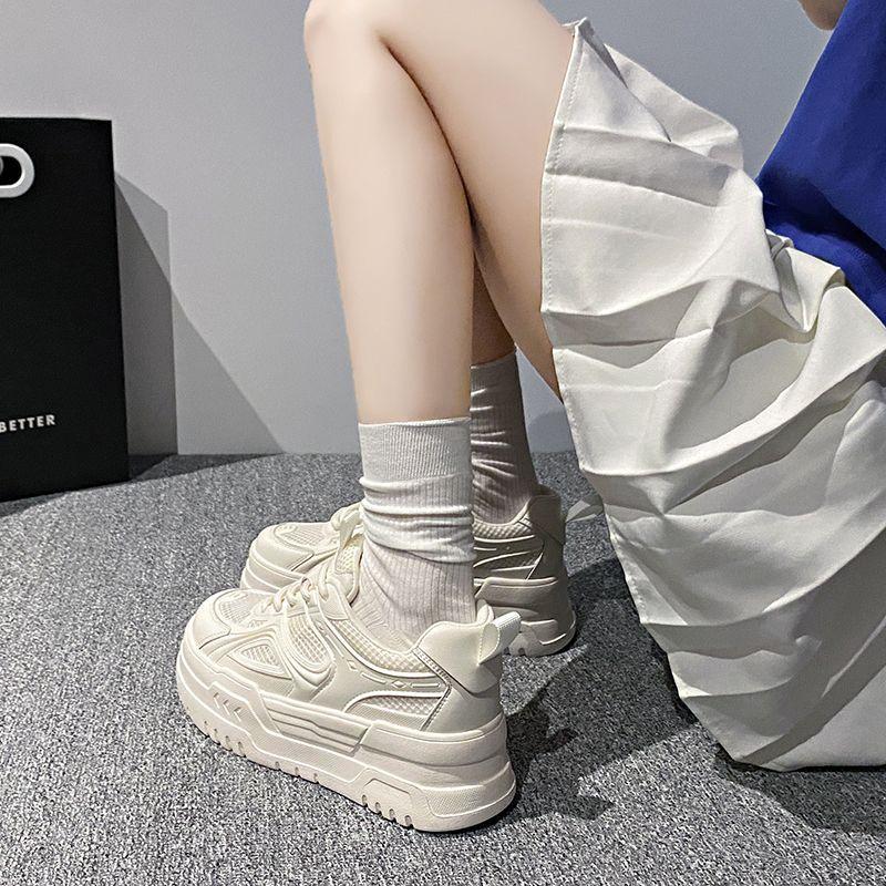 New Muffin Thick-soled Inner Height-increasing Women's Shoes, Summer Mesh Breathable Thin Little White Shoes, Casual Sports Board Shoes