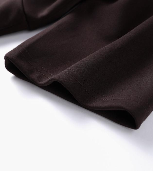 Auf Lager: Elegantes braunes Patchwork-Rüschen-Langarm-Langkleid mit Gürtel für Frühling/Sommer 2025