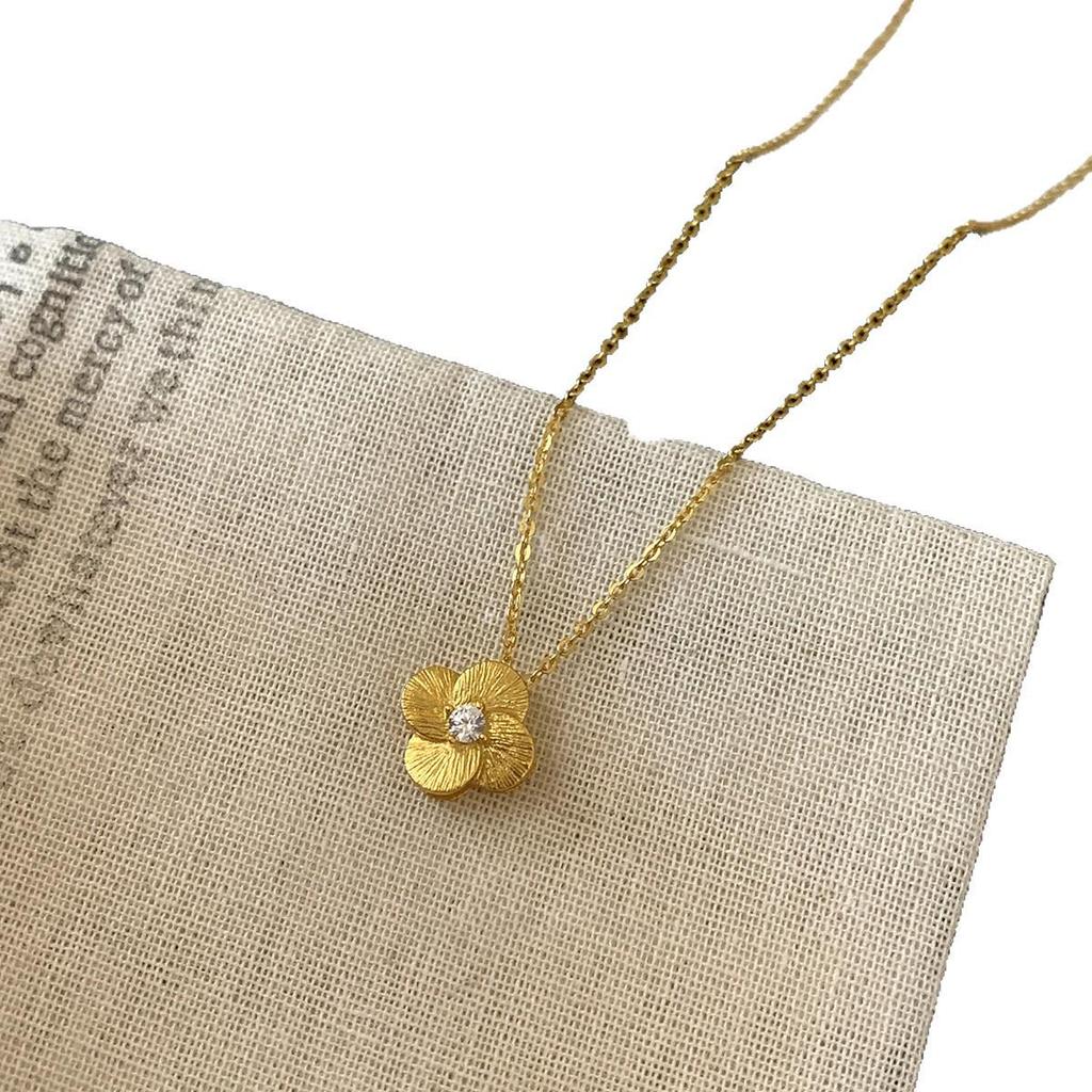Elegant Korean S925 Sterling Silver Brushed Flower Clavicle Necklace for Women - Personalized, High-End INS Style Necklace