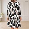 Women Plus Size V Neck Long Sleeve Blue White Printed Curved Hem Dress