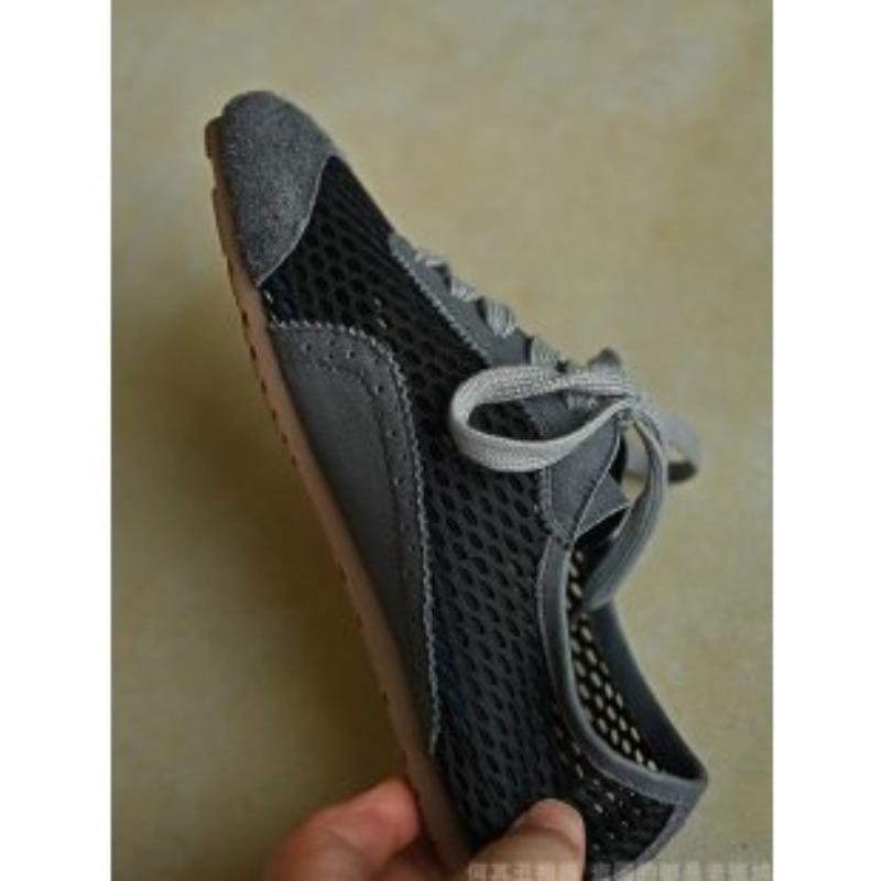 

Модные дышащие сетчатые повседневные женские балетки 2025 Новые летние сандалии 40