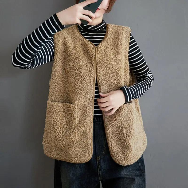 Lamb's Fleece Vests Jacket Spring Autumn Women Button Waistcoat Winter Warm Fleece Sleeveless Outwear