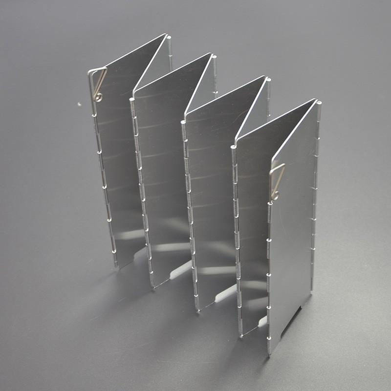 

8-Piece Ultra-Light Foldable Aluminum Camping Stove Windshield with Pegs & Storage Bag