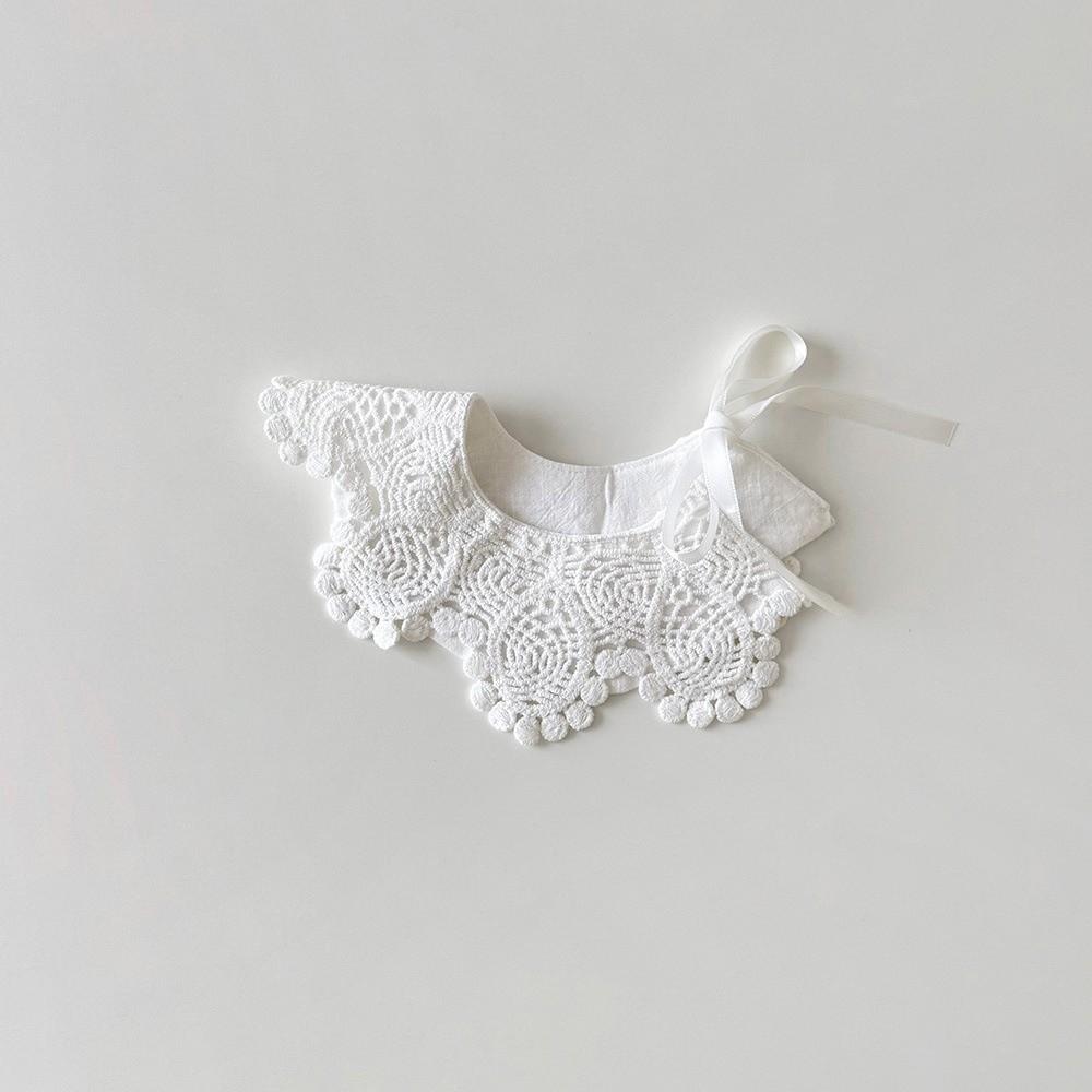 Hollow Lace Baby Eating Bib Cotton Baby Burp Cloths Sweet Lace Drool Bib  0-3Year