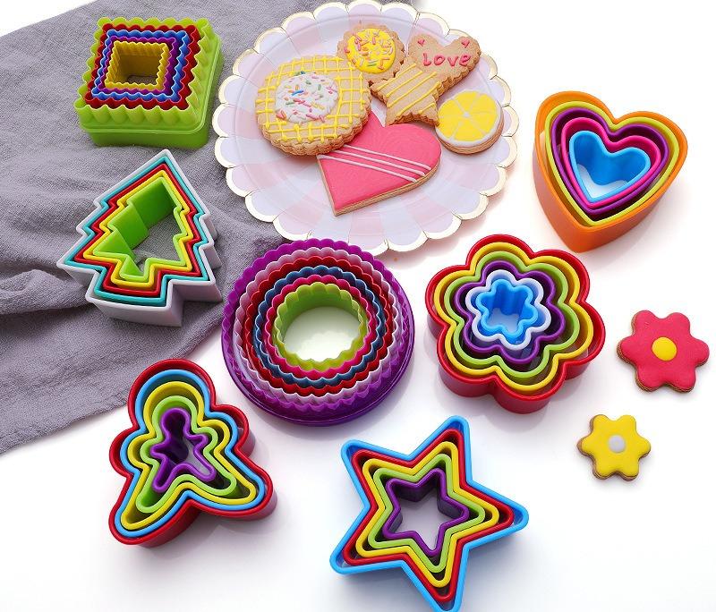 2Pcs plastic biscuit mold color set baking tool heart cookie mold fruit sparse press cut gingerbread man christmas tree