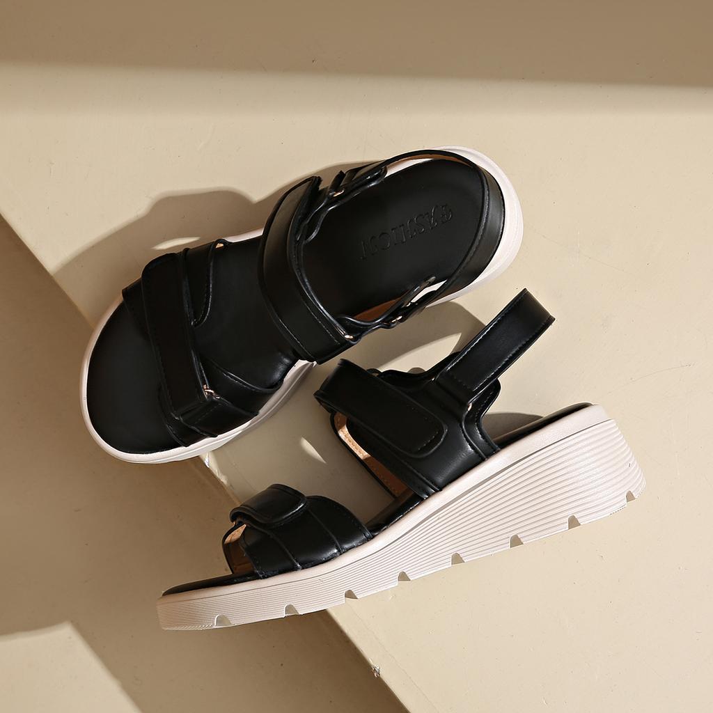 Plateau-Muffin-Sandalen Damen Sommer 2025 neu vielseitig modisch Feenstil erhöhte Römerschuhe Outdoor-Damen-Schuhe