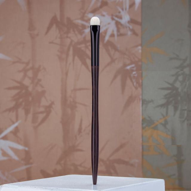 

Hepius - Eyeshadow Makeup Brush Brown & White