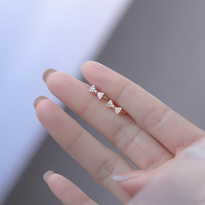 Zircon Earrings with Bows  Ear Clips  Women's Small  Exquisite  High-end Earrings Fashionable Temperament