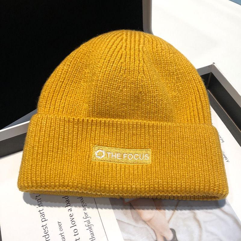 

Осенне-зимняя мода Guochao вязаная теплая шерстяная шапка для мужчин и женщин пар уличная универсальная белая женская зимняя шапка от холода Elastic (54-58cm) жёлтый