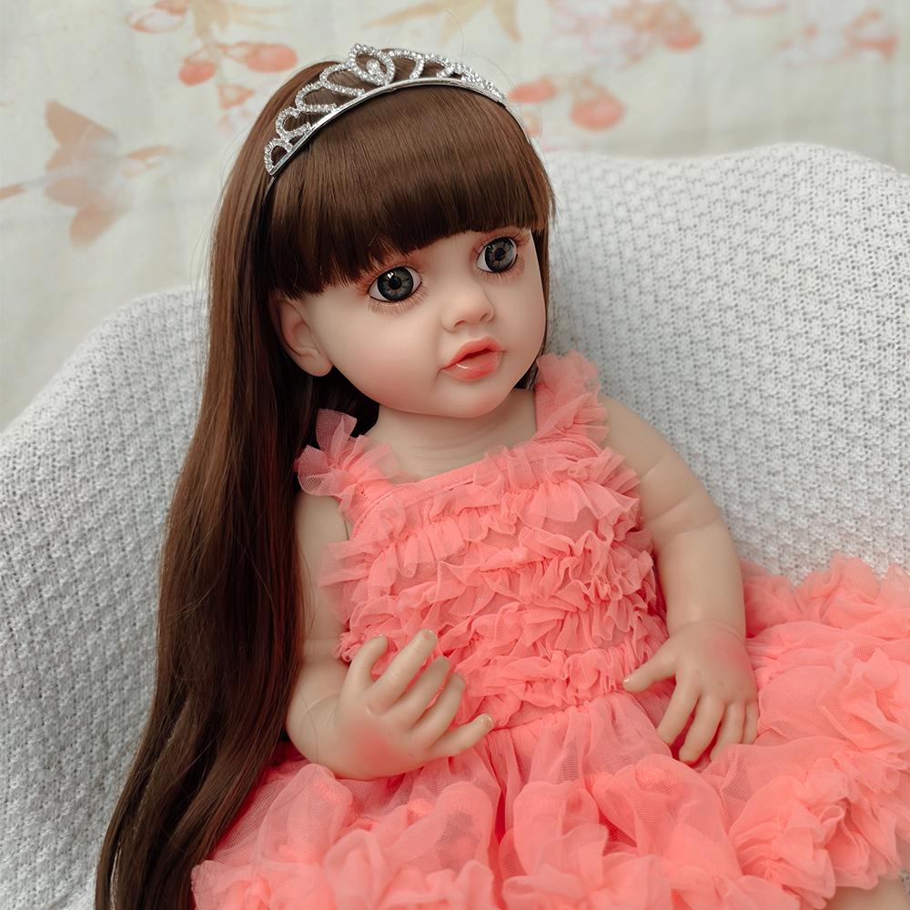 55 cm schöne wiedergeborene Puppe, volle Silikon-Babypuppe, niedliches realistisches Kleinkind-Mädchen, um modische Babypuppen-Geschenk-Bjd-Puppe zu begleiten