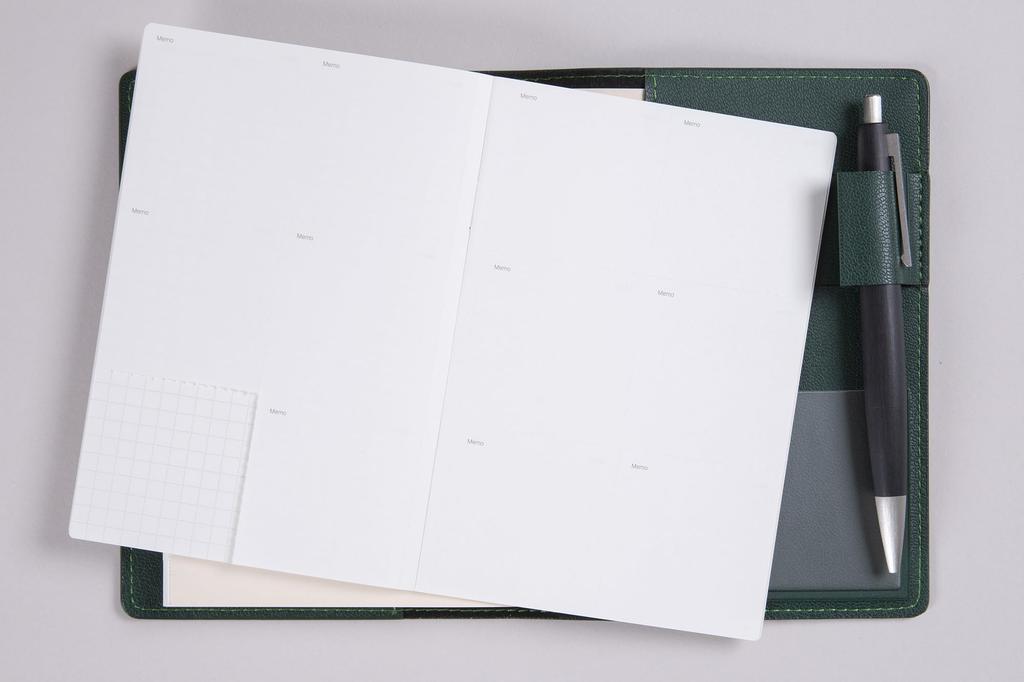 785 Richelle 5 Takahashi Shoten 2025 Edition April Start Monday Start Weekly Pine Green A6