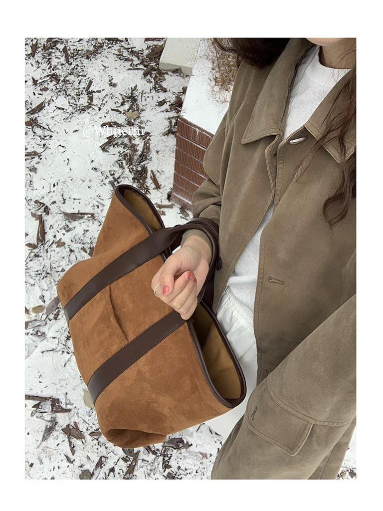 Dámska kabelka v retro štýle z kórejskej semišovej kože - Módna taška s veľkou kapacitou (2024) od Rourouchen