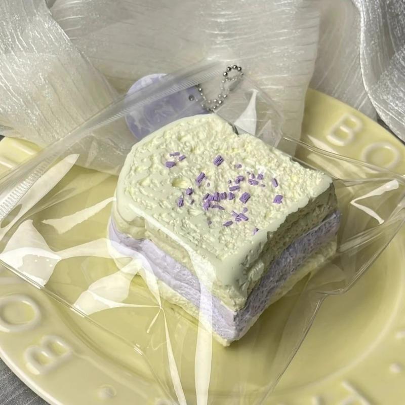 Toast Pinch High-looking Handmade Toast Toy with Watery Texture and Slow Rebound