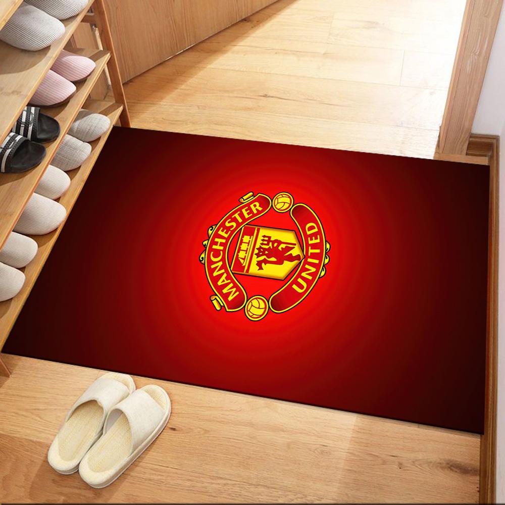 Manchester Fans Square rugs are a great choice for living rooms, bedrooms, home décor, and as gifts.